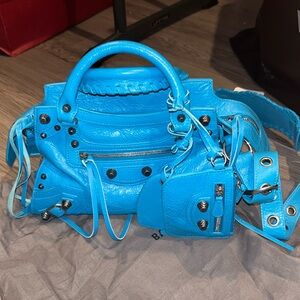 BALENCIAGA
Neo Cagole City leather handbag